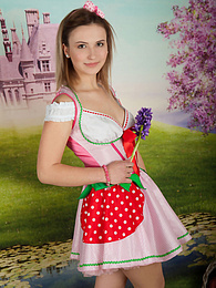 KiloPics presents: This hottie likes her culture and embraces it by stripping off her nice folk clothing