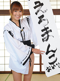 KiloPics presents: Turned on Yuuno Hoshi shows new ways to do calligraphy on the table